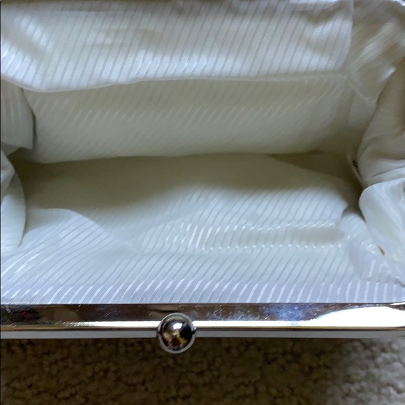 🔥 2 for 20 🔥NEW Silver purse & mesh coin purse - Picture 6 of 7